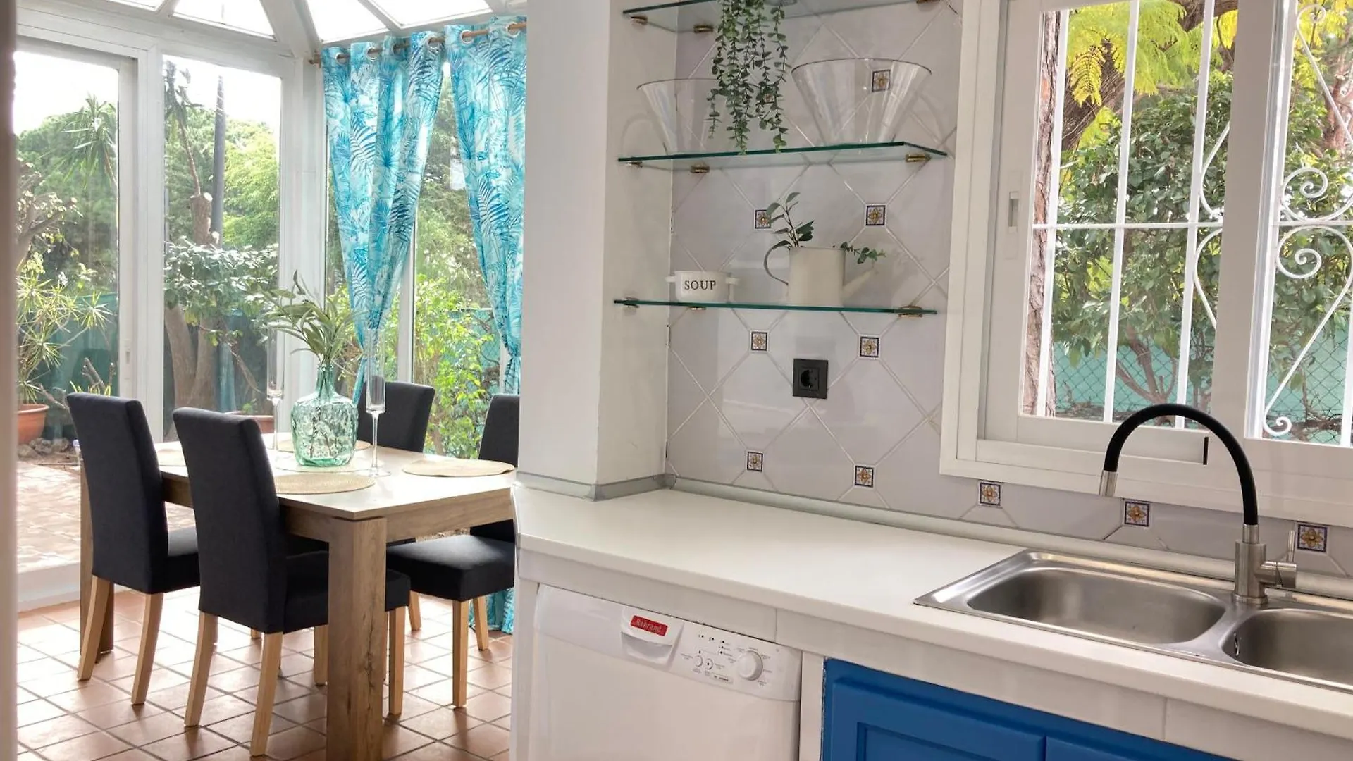 Marbella White Home, Calahonda, By Sol Maestranza Sitio de Calahonda 0*,  Spain